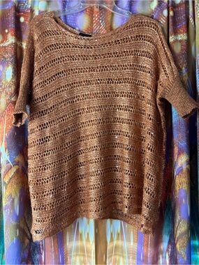 Knit Short Sleeve Brown & Gold Sweater✨